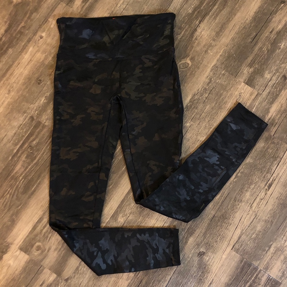 Spanx Camouflage Leggings
